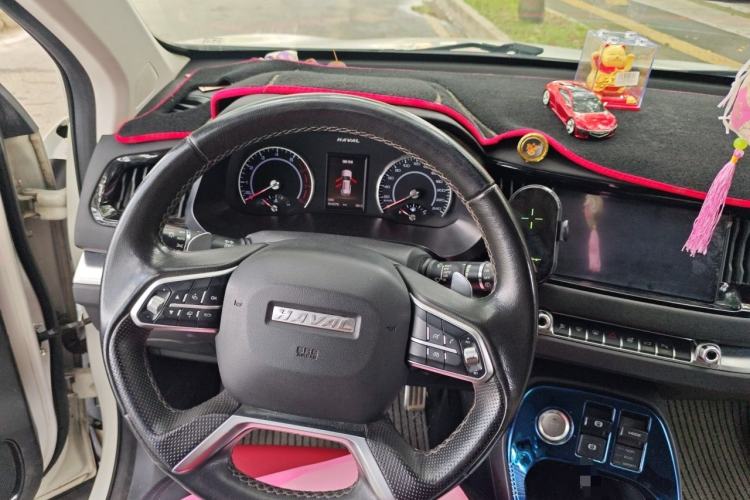 Used Haval H2s 2017 Red-Label 1.5T Dual-Clutch Luxury Model Steering Wheel