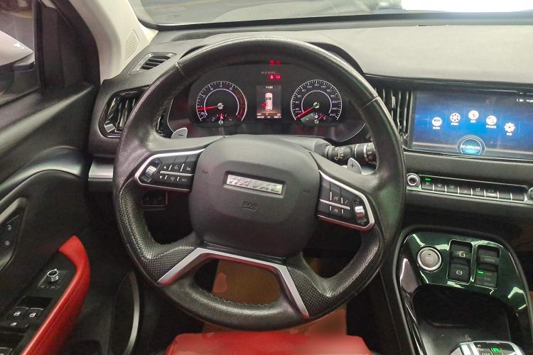 Used Haval H2s 2017 Red-Label 1.5T Dual-Clutch Elite Model Steering Wheel