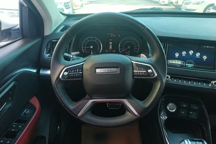 Used Haval H2s 2017 Red-Label 1.5T Dual-Clutch Luxury Model Steering Wheel