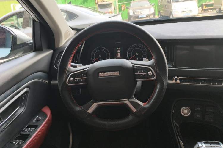 Used Haval H2s 2017 Blue Label 1.5T Dual-Clutch Comfort Model Steering Wheel