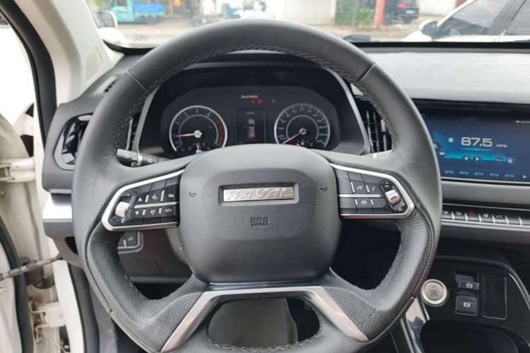 Used Haval H2s 2017 Red Label 1.5T Manual Comfort Model Steering Wheel