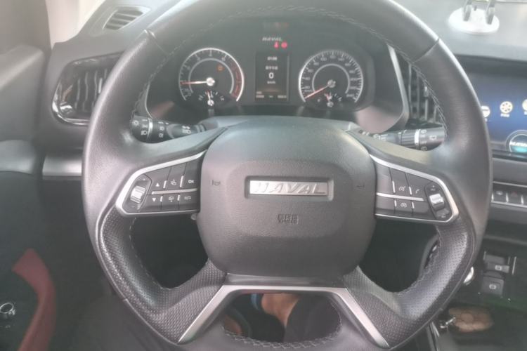 Used Haval H2s 2017 Red-Label 1.5T Manual Elite Model Steering Wheel