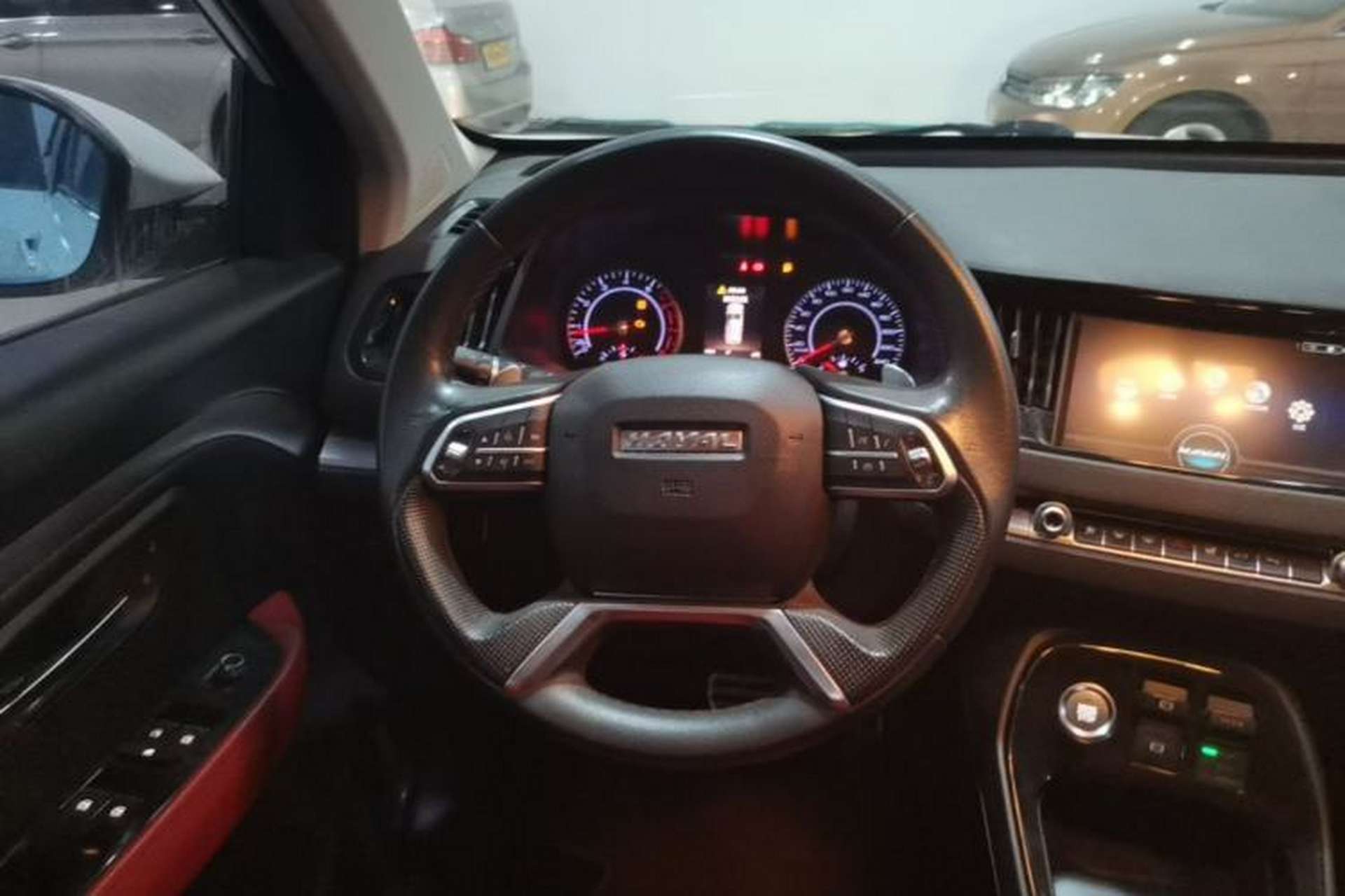 Used Haval H2s 2017 Red-Label 1.5T Dual-Clutch Luxury Model Steering Wheel