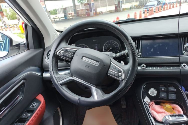 Used Haval H2s 2017 Red-Label 1.5T Dual-Clutch Comfort Model Steering Wheel