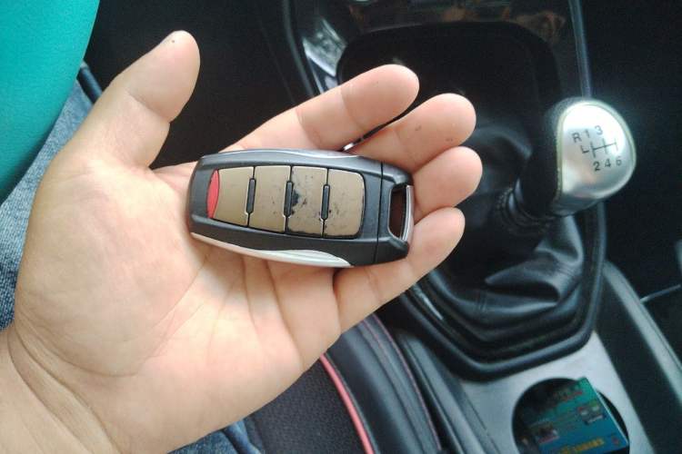 Used Haval H2s 2017 Red-Label 1.5T Manual Elite Model Vehicle Key