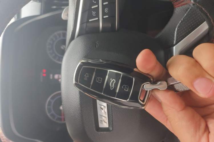 Used Haval H2s 2017 Blue Label 1.5T Dual-Clutch Elite Model Vehicle Key