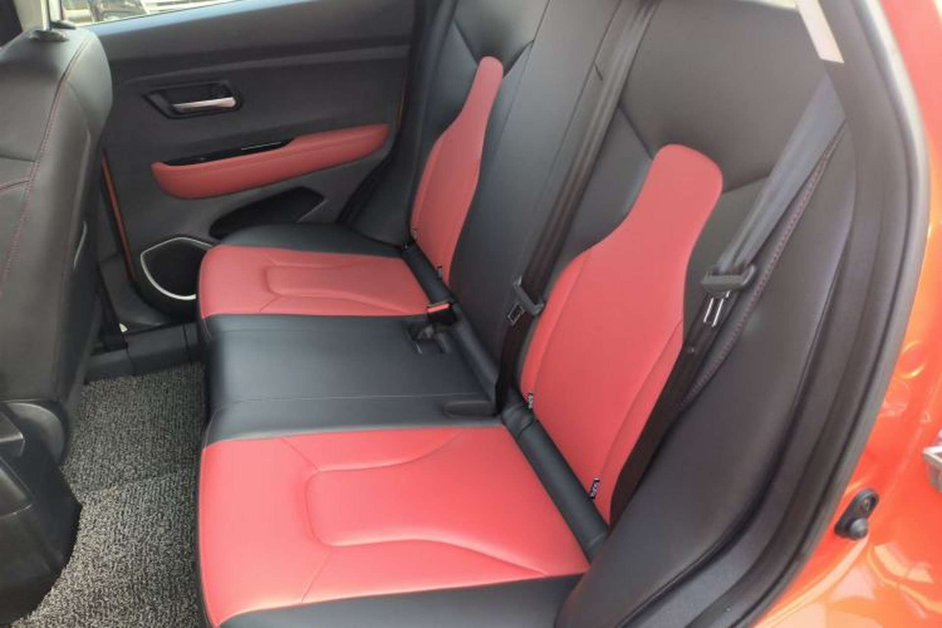 Used Haval H2s 2017 Red-Label 1.5T Dual-Clutch Elite Model Left Rear Seat