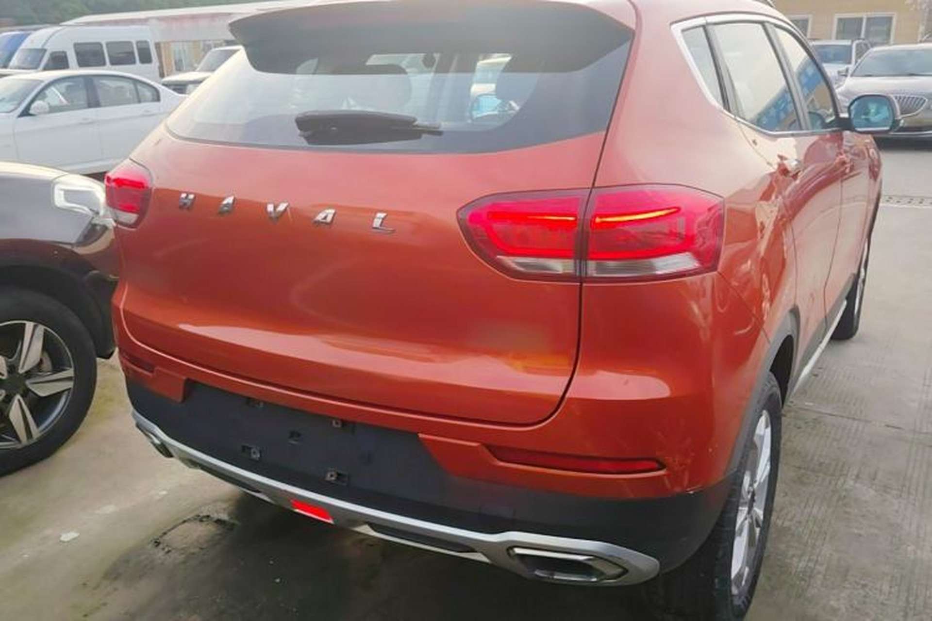 Used Haval H2s 2017 Red-Label 1.5T Dual-Clutch Comfort Model Rear Right 45 Deg