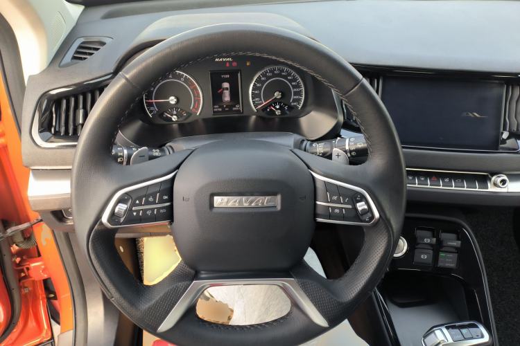 Used Haval H2s 2017 Red-Label 1.5T Dual-Clutch Elite Model Steering Wheel