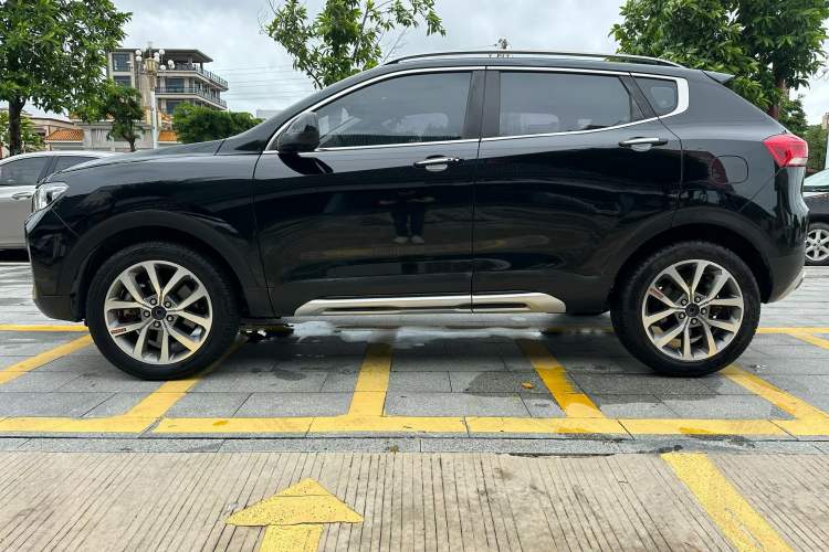Used Haval H2s 2018 Red-Label 1.5T Dual-Clutch Luxury Model Exterior 1