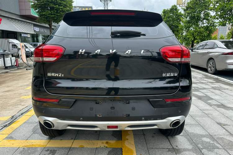 Used Haval H2s 2018 Red-Label 1.5T Dual-Clutch Luxury Model Exterior 4