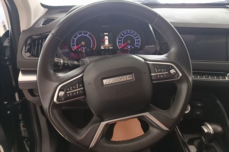 Used Haval H2s 2018 1.5T Dual-Clutch ZhiShang Model Steering Wheel