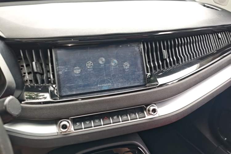 Used Haval H2s 2018 Red-Label 1.5T Dual-Clutch Luxury Model Audio And AC Panel