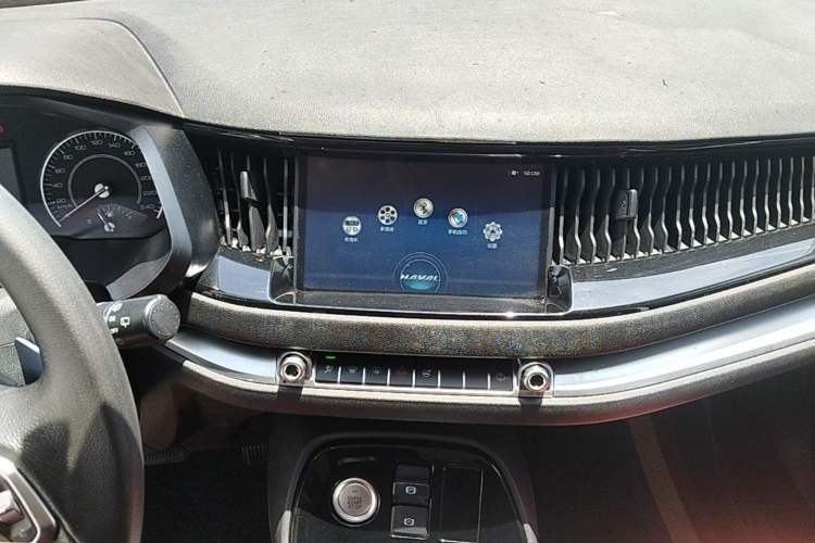 Used Haval H2s 2018 Blue Label 1.5T Dual-Clutch Elite Model Audio And AC Panel
