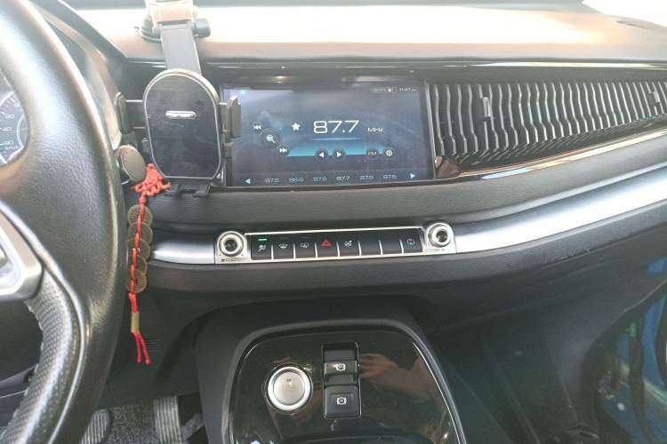 Used Haval H2s 2018 Blue Label 1.5T Dual-Clutch ZhiShang Model Audio And AC Panel