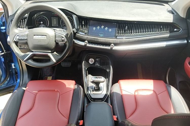 Used Haval H2s 2018 Blue Label 1.5T Dual-Clutch Elite Model Center Console