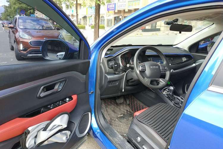 Used Haval H2s 2018 Red-Label 1.5T Dual-Clutch ZhiShang Model Driver Seat