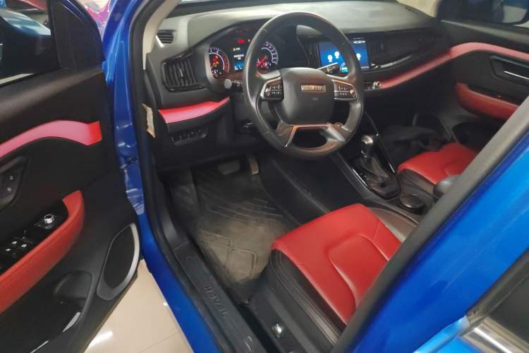 Used Haval H2s 2018 Red-Label 1.5T Dual-Clutch ZhiShang Model Driver Seat