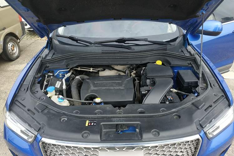 Used Haval H2s 2018 1.5T Dual-Clutch Fashion Edition Engine Bay