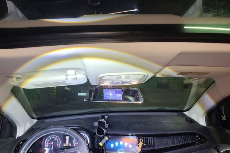 Used Haval H2s 2018 Blue Label 1.5T Dual-Clutch ZhiShang Model Headliner