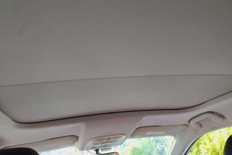 Used Haval H2s 2018 Blue Label 1.5T Dual-Clutch Fashion Edition Headliner