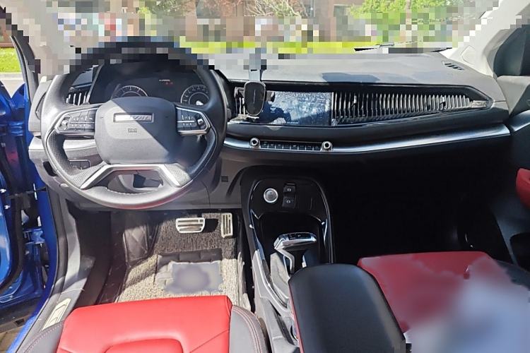 Used Haval H2s 2018 Red-Label 1.5T Dual-Clutch Luxury Model Interior 2