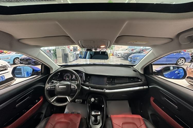 Used Haval H2s 2018 Red-Label 1.5T Dual-Clutch Luxury Model Interior 2