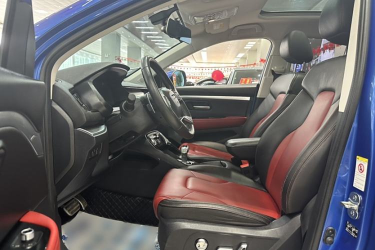 Used Haval H2s 2018 Red-Label 1.5T Dual-Clutch Luxury Model Interior 4