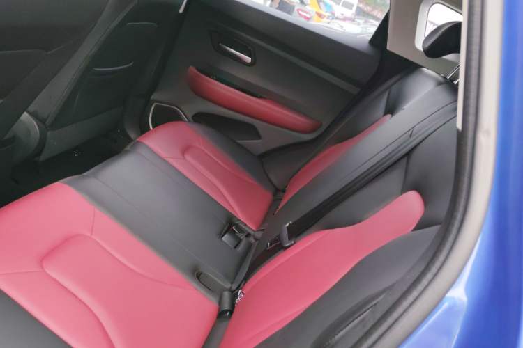 Used Haval H2s 2018 Blue Label 1.5T Manual Fashion Edition Interior 4