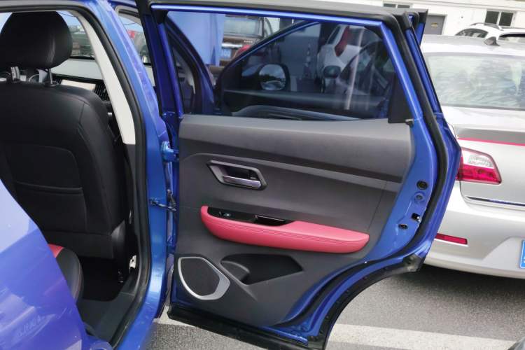 Used Haval H2s 2018 Blue Label 1.5T Manual Fashion Edition Interior 6