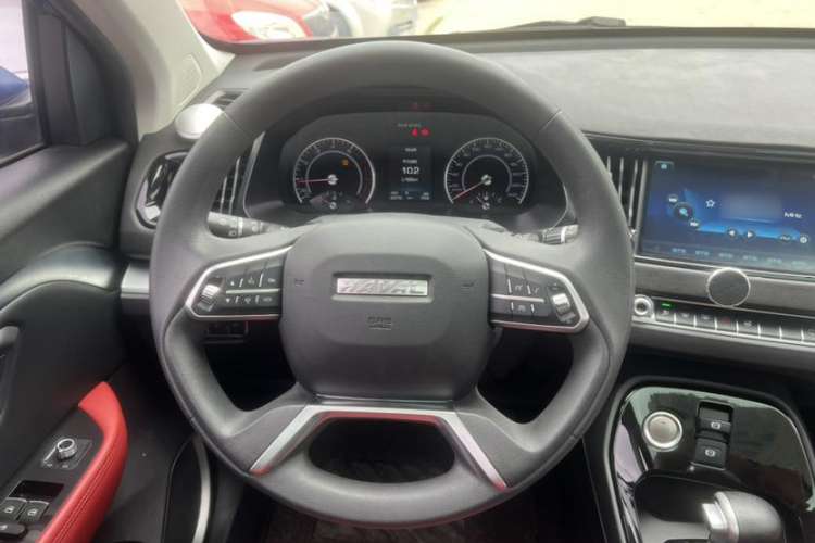 Used Haval H2s 2018 Blue Label 1.5T Dual-Clutch Fashion Edition Interior 7