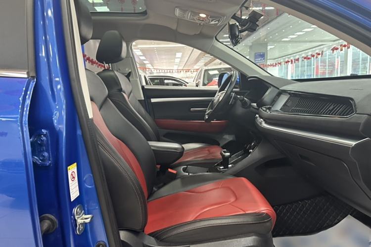 Used Haval H2s 2018 Red-Label 1.5T Dual-Clutch Luxury Model Interior 7