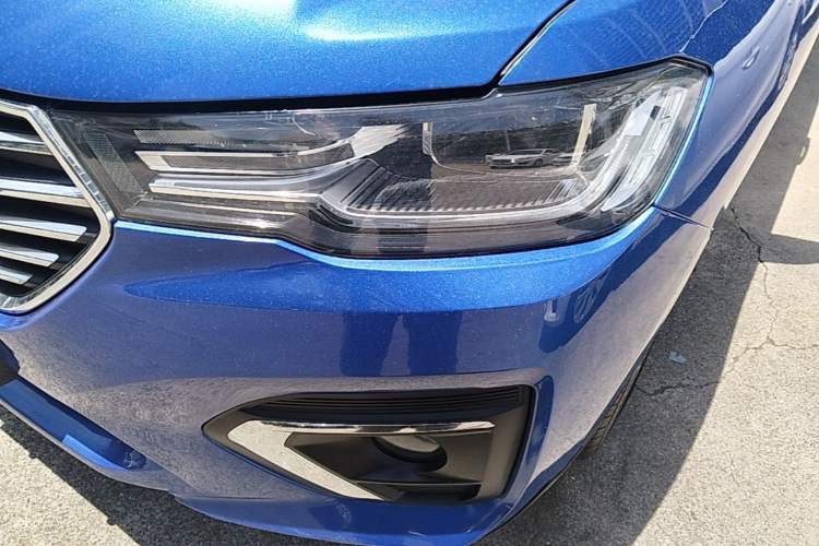 Used Haval H2s 2018 Blue Label 1.5T Dual-Clutch Elite Model Left Front Headlight
