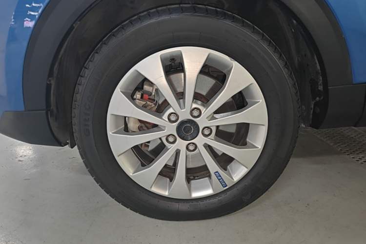 Used Haval H2s 2018 Blue Label 1.5T Dual-Clutch Fashion Edition Left Front Wheel Hub