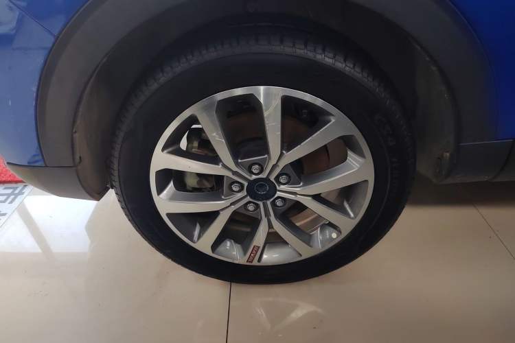 Used Haval H2s 2018 Red-Label 1.5T Dual-Clutch ZhiShang Model Left Front Wheel Hub