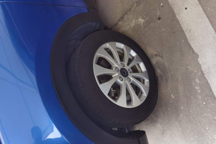 Used Haval H2s 2018 Blue Label 1.5T Dual-Clutch Fashion Edition Left Front Wheel Hub