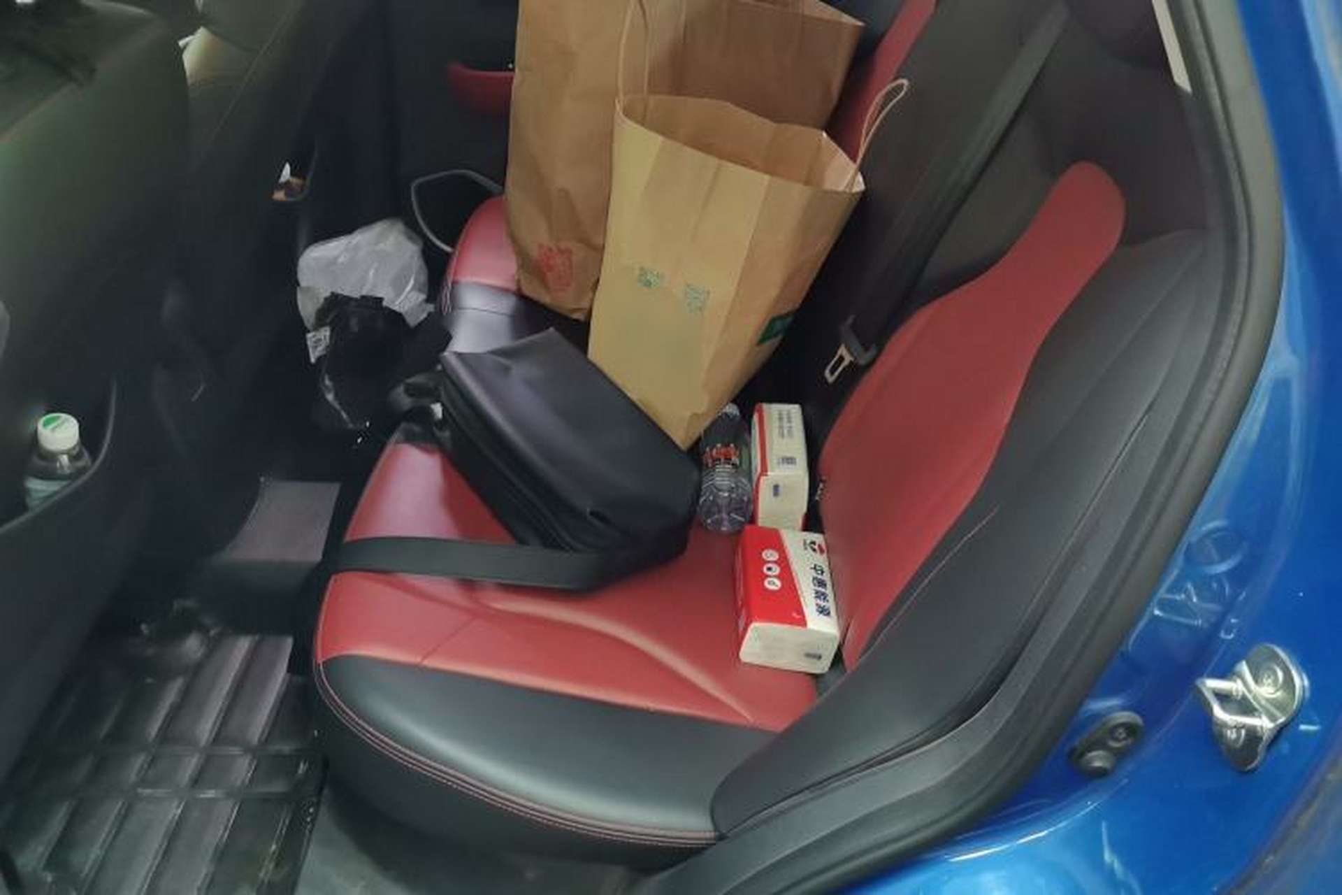 Used Haval H2s 2018 Red-Label 1.5T Dual-Clutch Fashion Edition Left Rear Seat