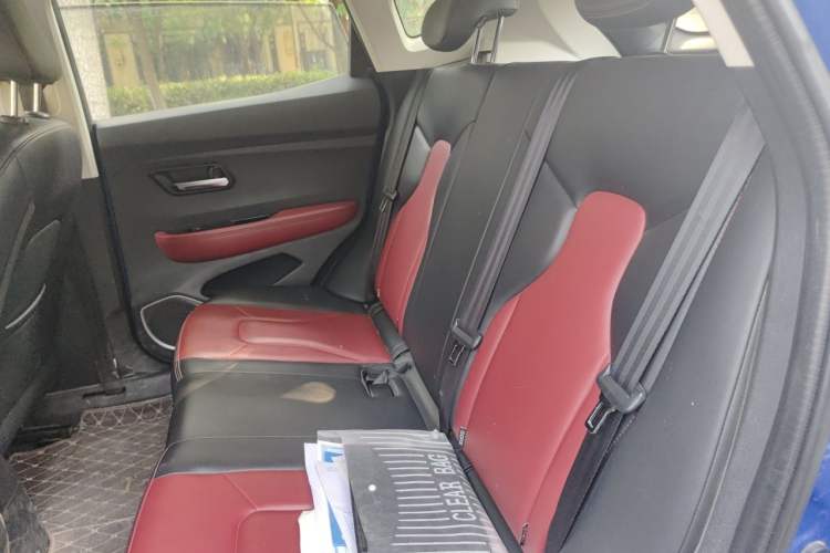 Used Haval H2s 2018 Red-Label 1.5T Dual-Clutch Elite Model Left Rear Seat