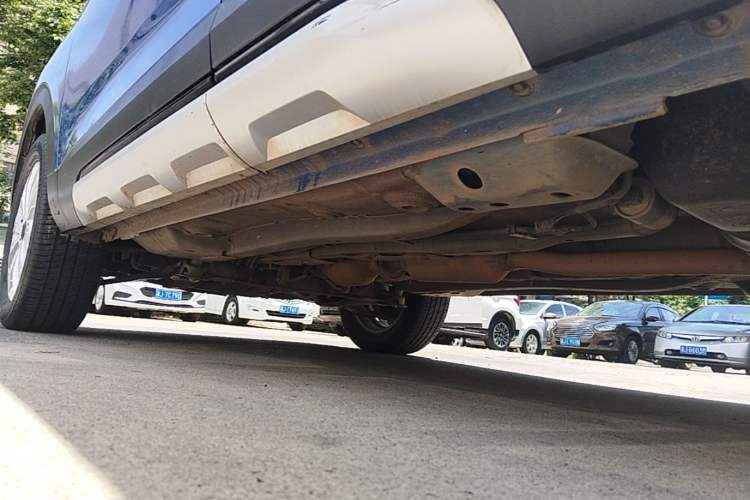 Used Haval H2s 2018 Blue Label 1.5T Dual-Clutch Elite Model Left Side Sill