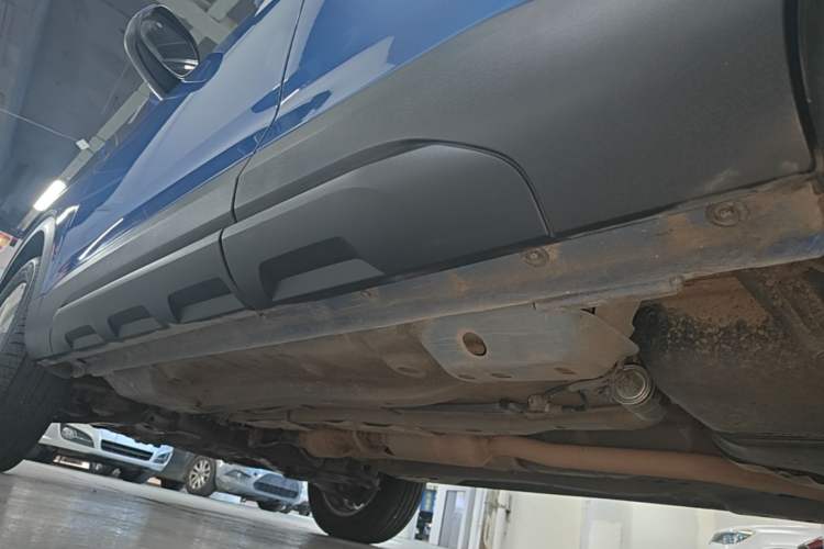 Used Haval H2s 2018 Blue Label 1.5T Dual-Clutch Fashion Edition Left Side Sill