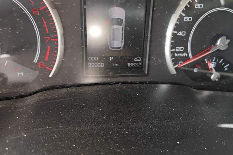 Used Haval H2s 2018 Red-Label 1.5T Dual-Clutch Luxury Model Odometer Close Up