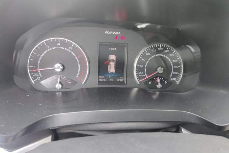 Used Haval H2s 2018 Red-Label 1.5T Dual-Clutch Elite Model Odometer Close Up