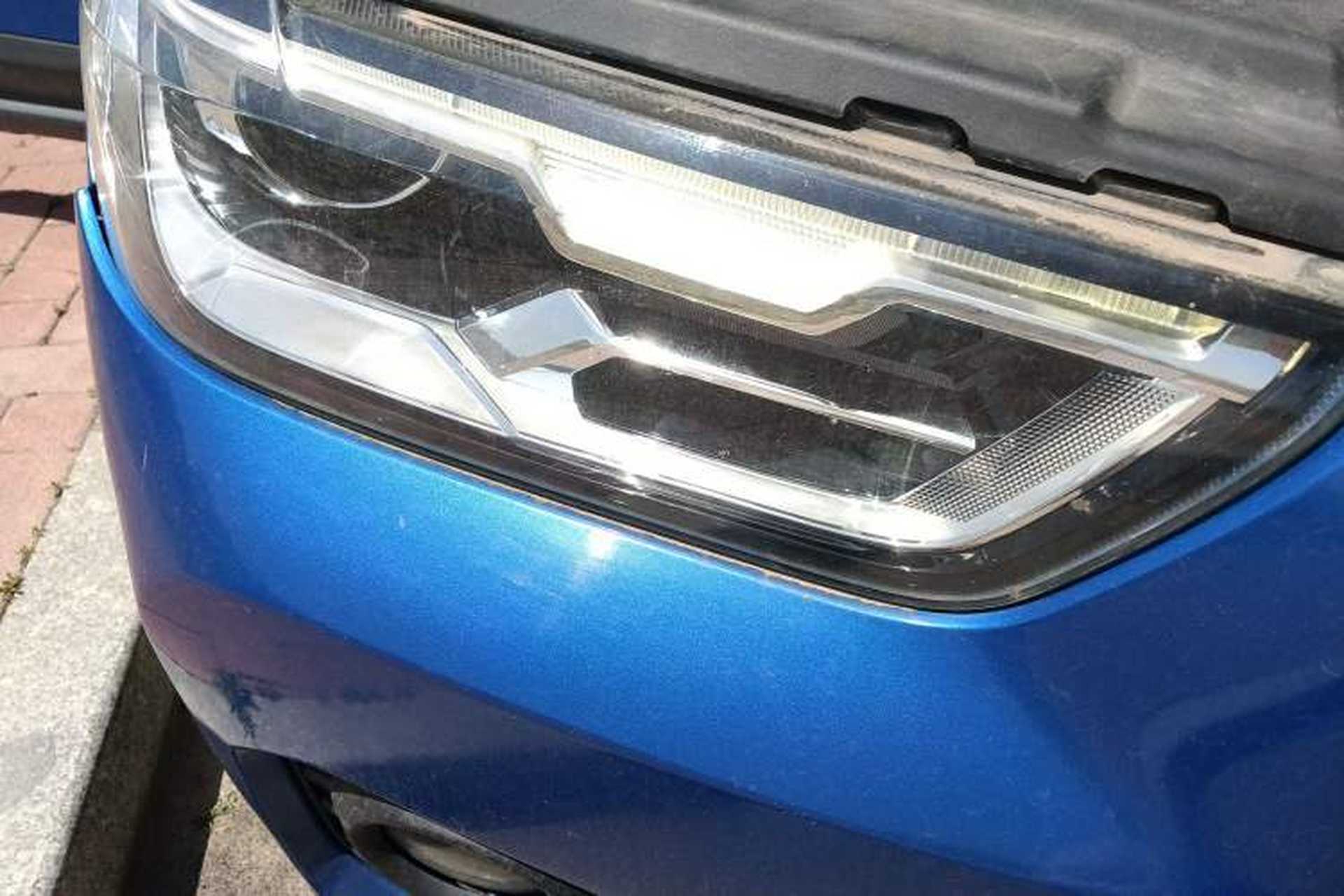 Used Haval H2s 2018 Red-Label 1.5T Dual-Clutch ZhiShang Model Right Front Headlight