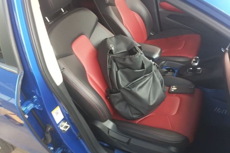 Used Haval H2s 2018 Red-Label 1.5T Dual-Clutch Luxury Model Right Front Seat