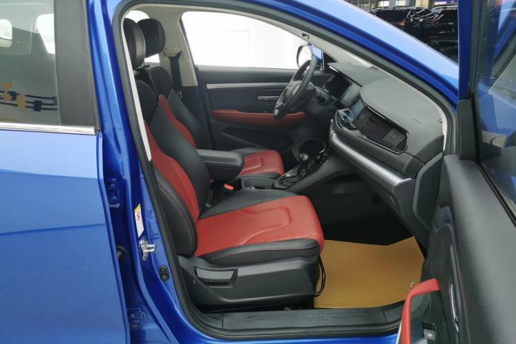 Used Haval H2s 2018 Red-Label 1.5T Dual-Clutch ZhiShang Model Right Front Seat