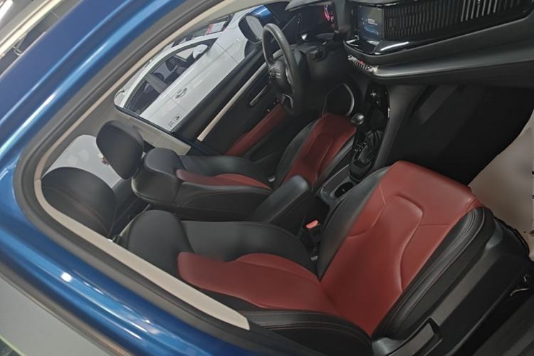 Used Haval H2s 2018 Blue Label 1.5T Dual-Clutch Fashion Edition Right Front Seat