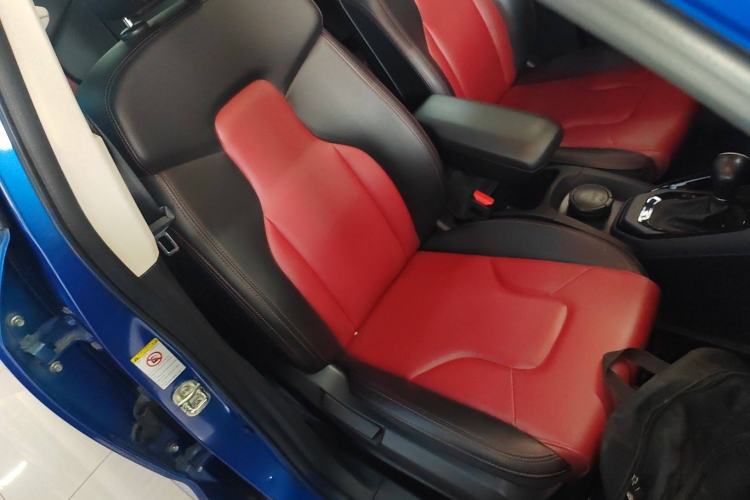 Used Haval H2s 2018 Red-Label 1.5T Dual-Clutch ZhiShang Model Right Front Seat