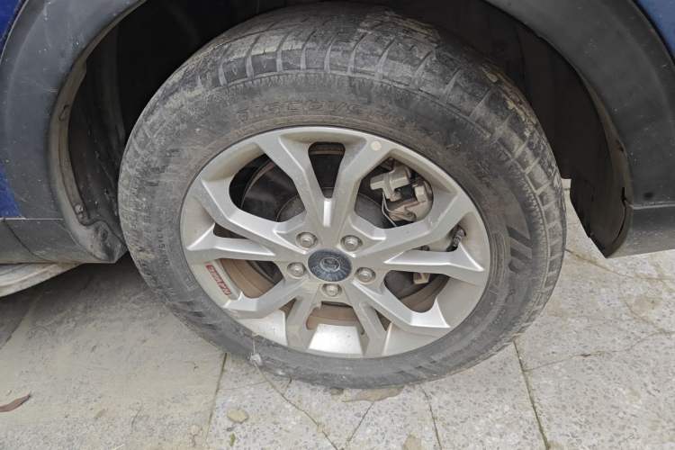 Used Haval H2s 2018 Red-Label 1.5T Dual-Clutch Elite Model Right Front Wheel Hub