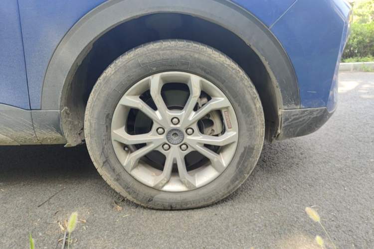 Used Haval H2s 2018 Red-Label 1.5T Dual-Clutch Elite Model Right Front Wheel Hub