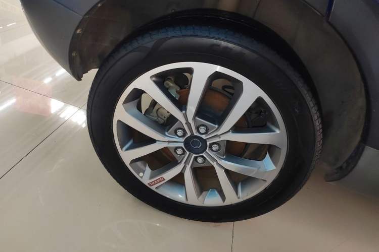 Used Haval H2s 2018 Red-Label 1.5T Dual-Clutch ZhiShang Model Right Rear Wheel Hub